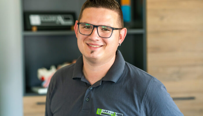 Hörakustikmeister Betriebswirt (HwO) und Inhaber Chef Ellertal Akustik Litzendorf Pödeldorf Florian Folger